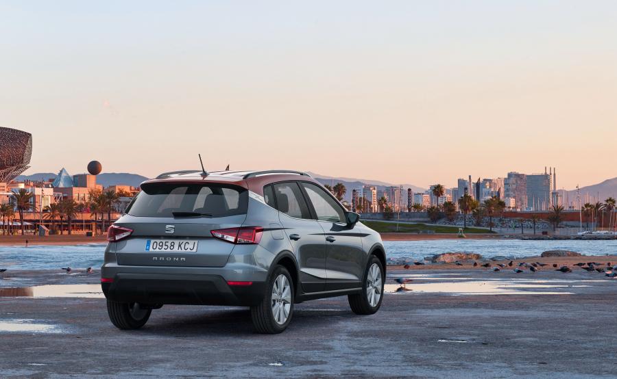  Seat Arona 2017 года  (WW) (фото 27 из 41)